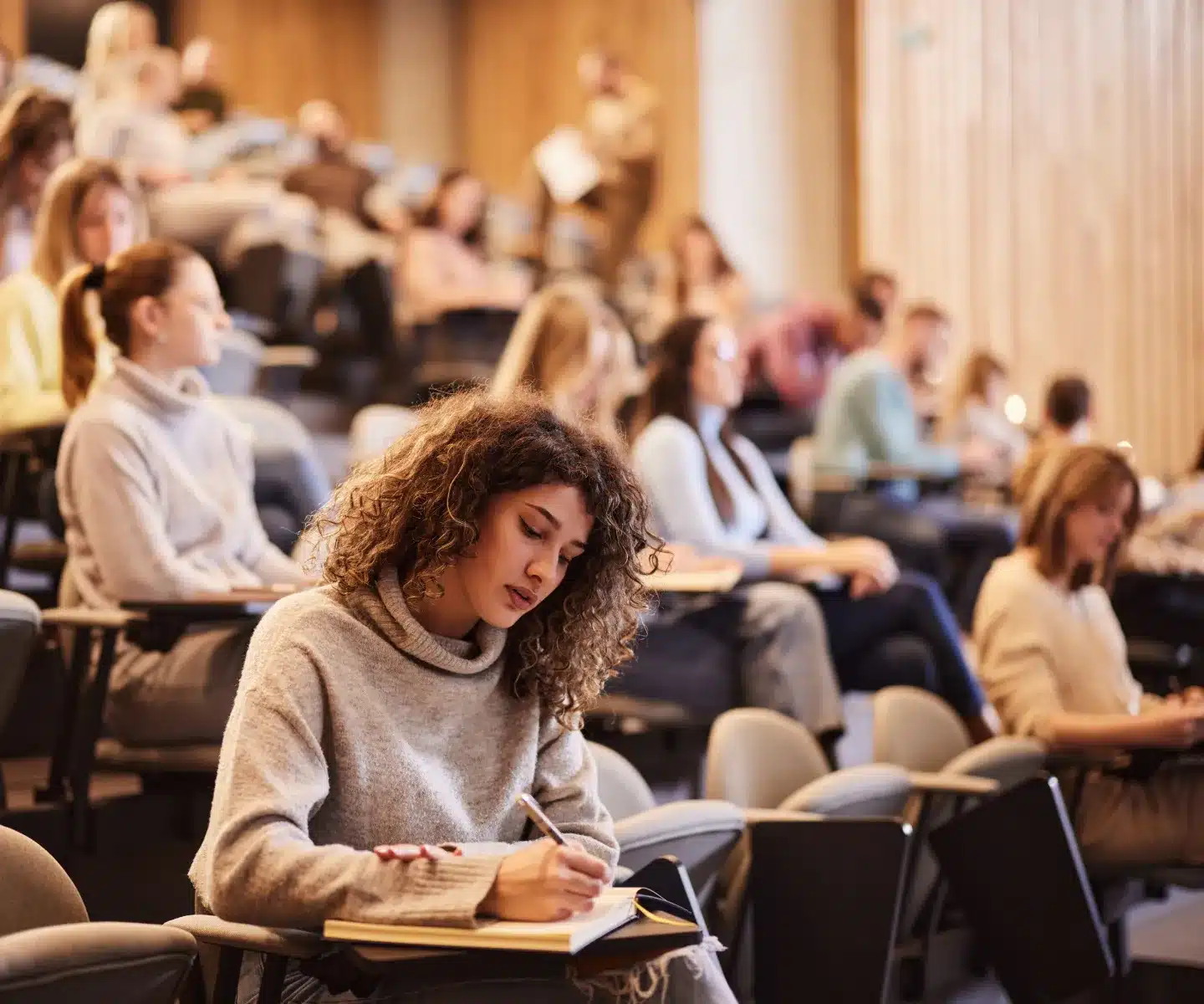 img-banner-Campus-Marketing-Buyers-Resource-Guide